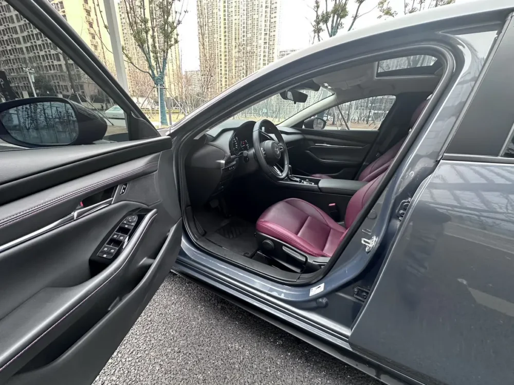 Mazda Axela (Mazda3)