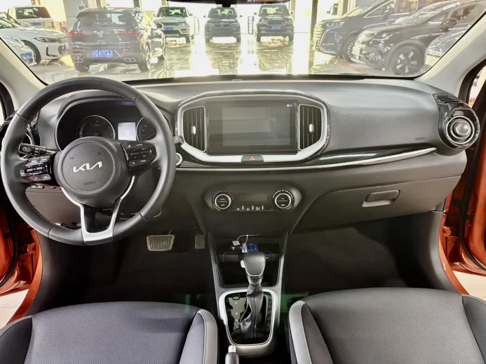 Kia KX1 1.4L CVT sunroof model