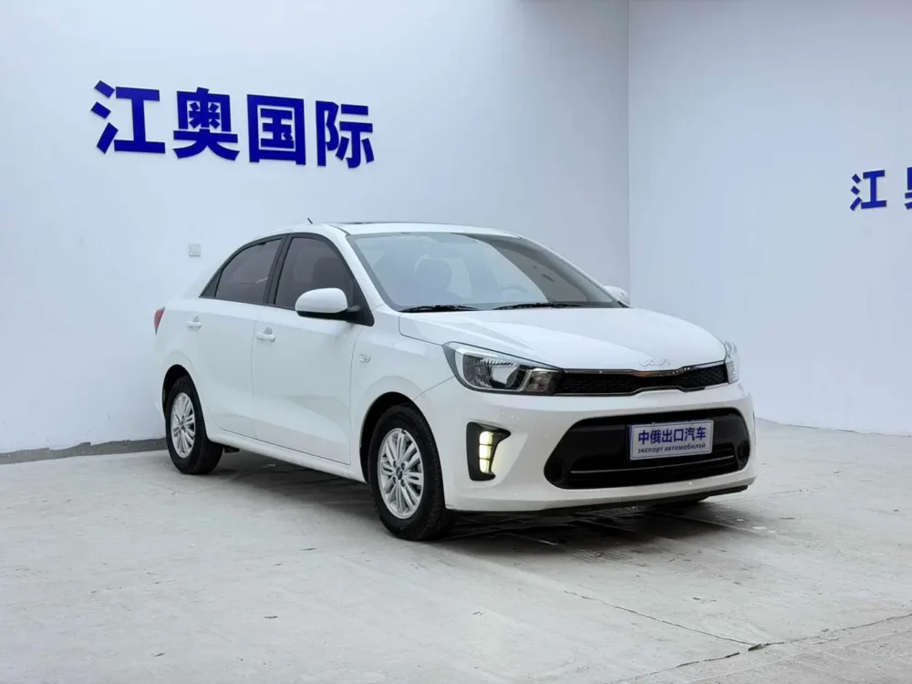 Kia Pegas1.4L automatic comfort sunroof version