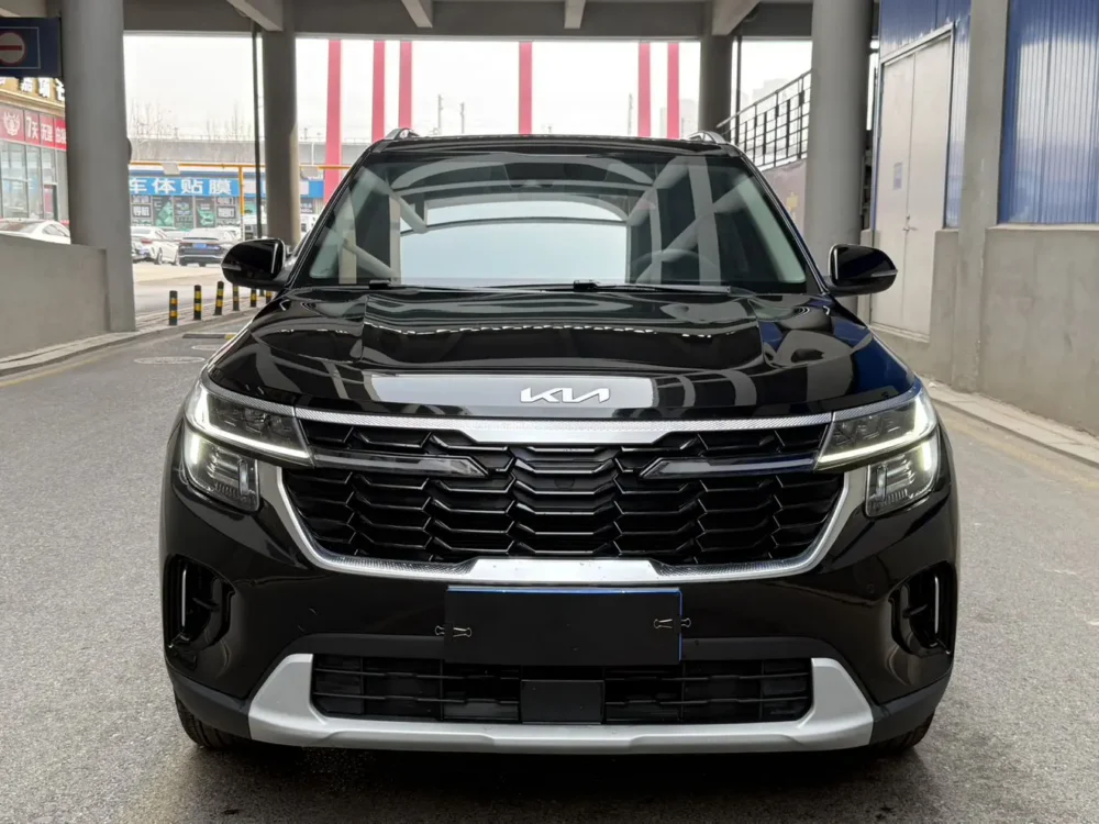 Kia Seltos 1.5L IVT Luxury Edition