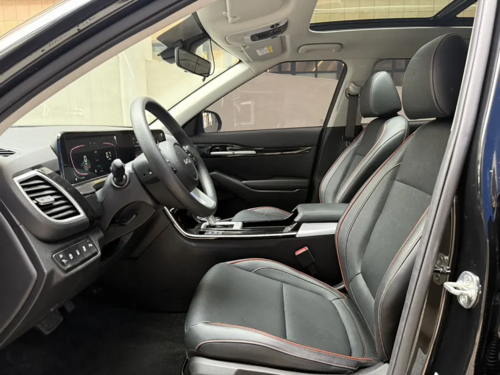 Kia Seltos 1.5L IVT Luxury Edition