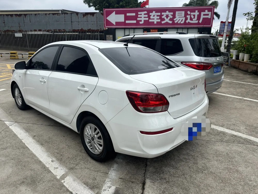 Kia Pegas 1.4L automatic comfort sunroof version