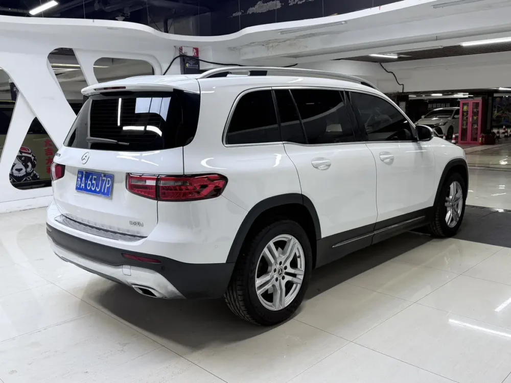 Mercedes-Benz GLB