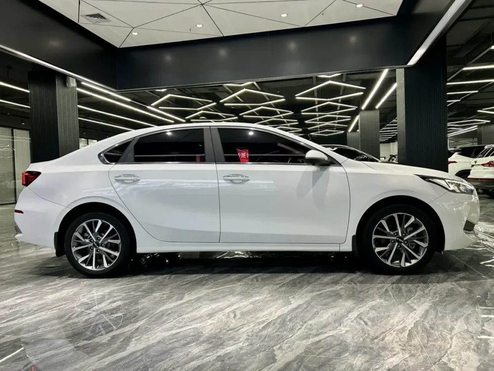 Kia K3 1.5L CVT fashion version
