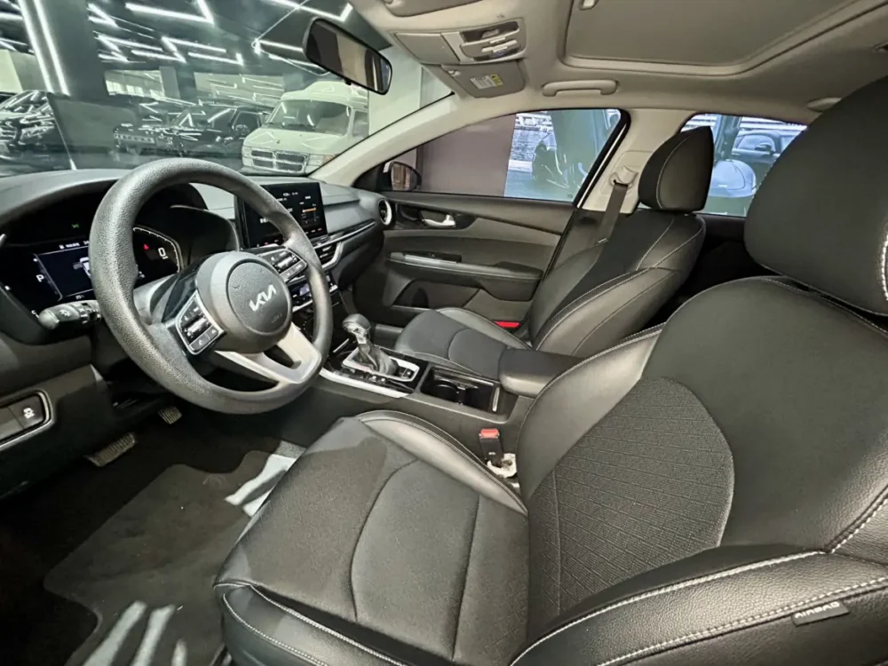 Kia K3 1.5L CVT fashion version