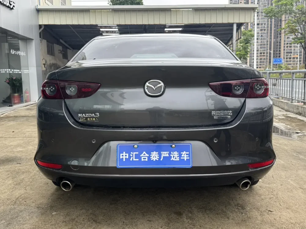 Mazda Axela (Mazda3)