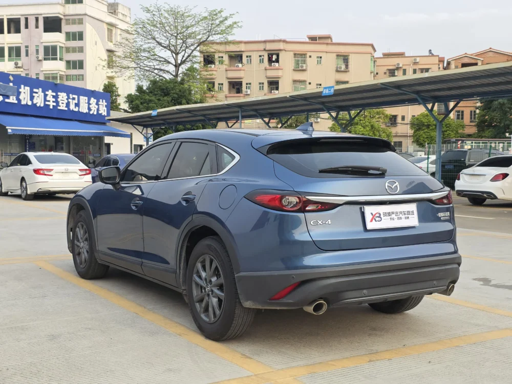 Mazda CX-4