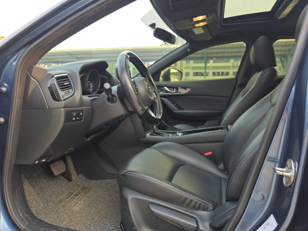 Mazda CX-4