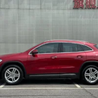 Mercedes-Benz GLA 180