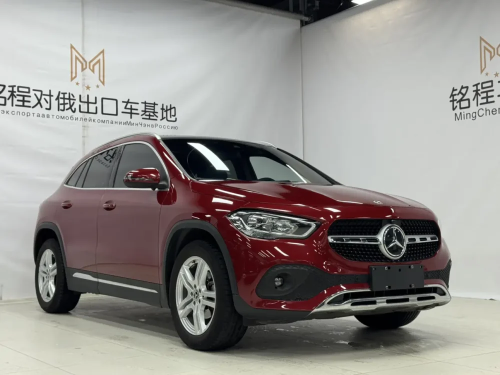 Mercedes-Benz GLA