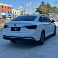 Volkswagen Sagitar Sagitar 200TSI DSG Flying Edition