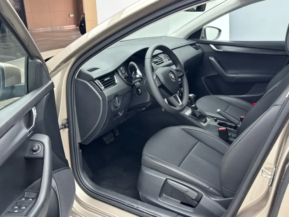 Skoda Octavia 1.5L Automatic Comfort Edition