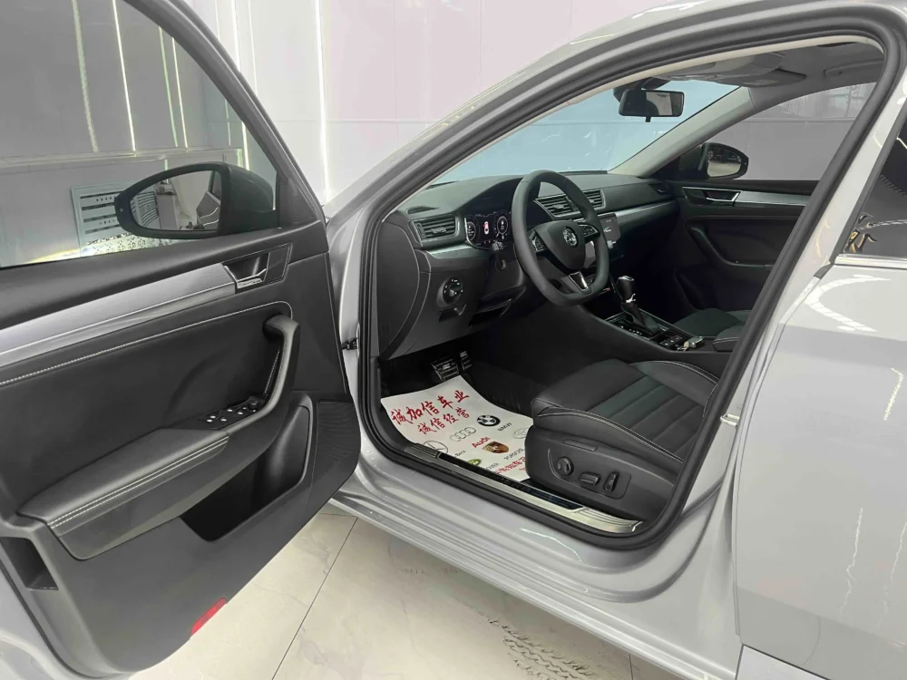 Skoda Superb TSI280 DSG Premium Edition