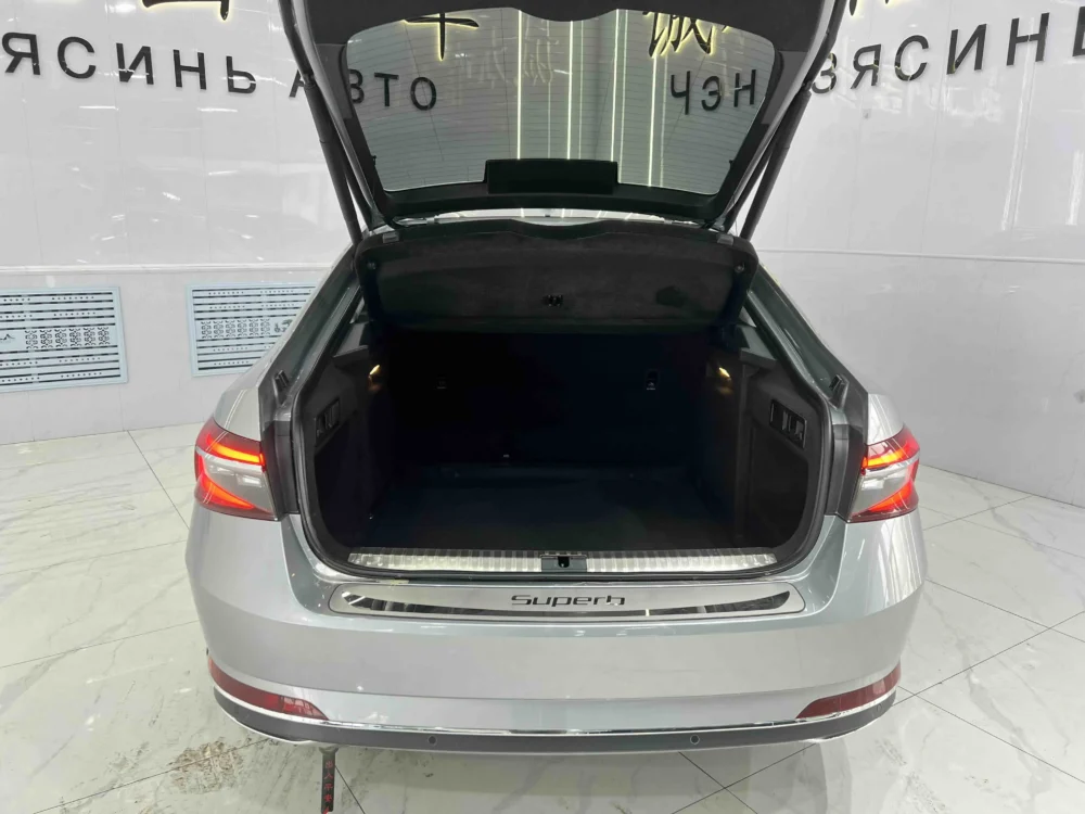 Skoda Superb TSI280 DSG Premium Edition