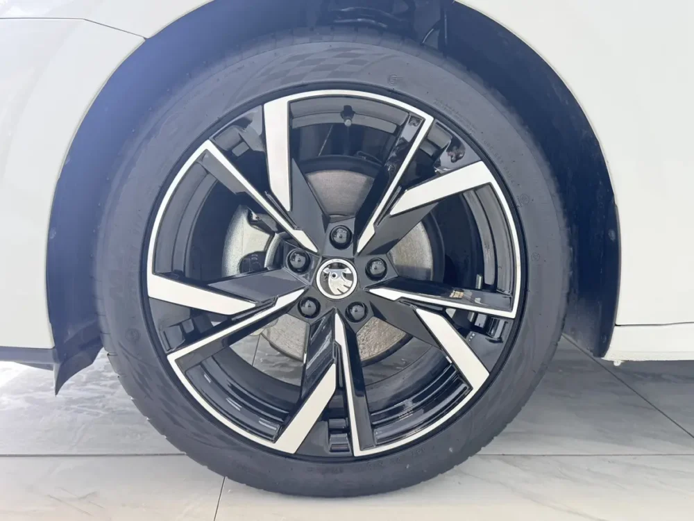 Skoda Octavia PRO TSI280 DSG exclusive version