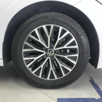 Volkswagen Sagitar 200TSI DSG Flying Ed