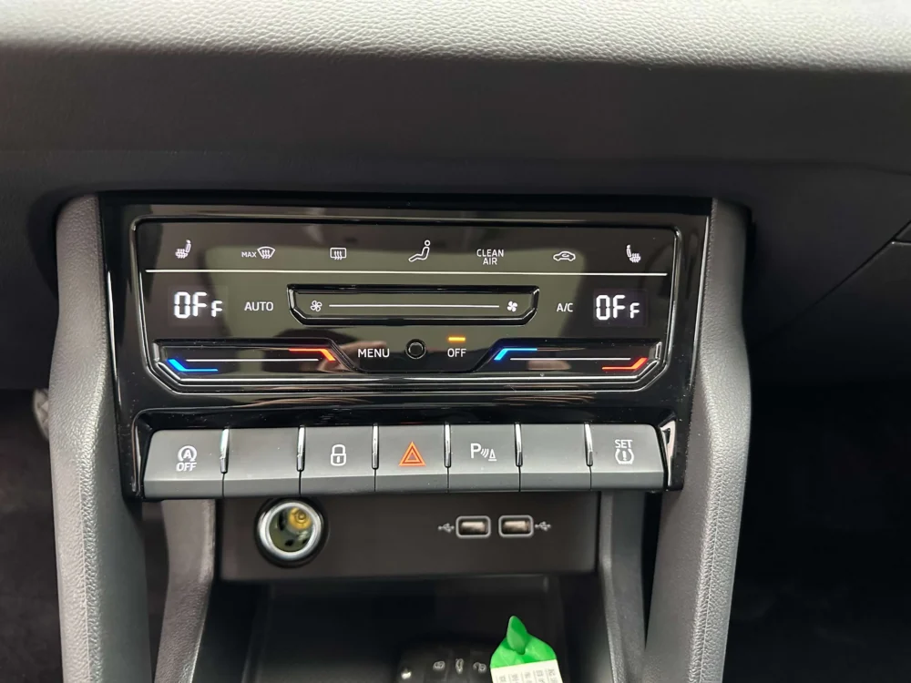 Skoda Karoq TSI280 Exclusive Edition