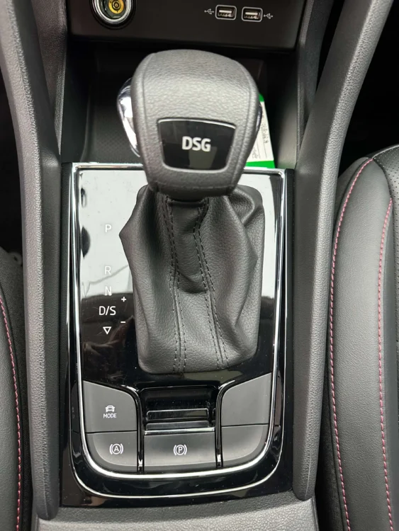 Skoda Karoq TSI280 Exclusive Edition