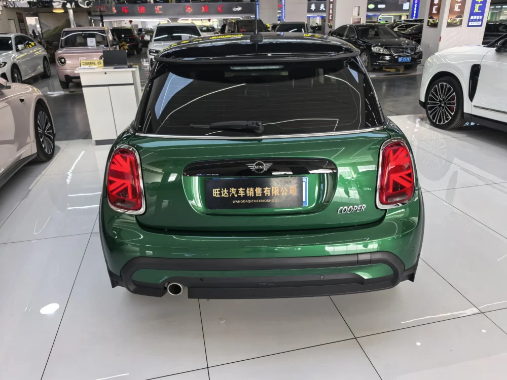 Mini Hatch 3dr Artist 1.5T