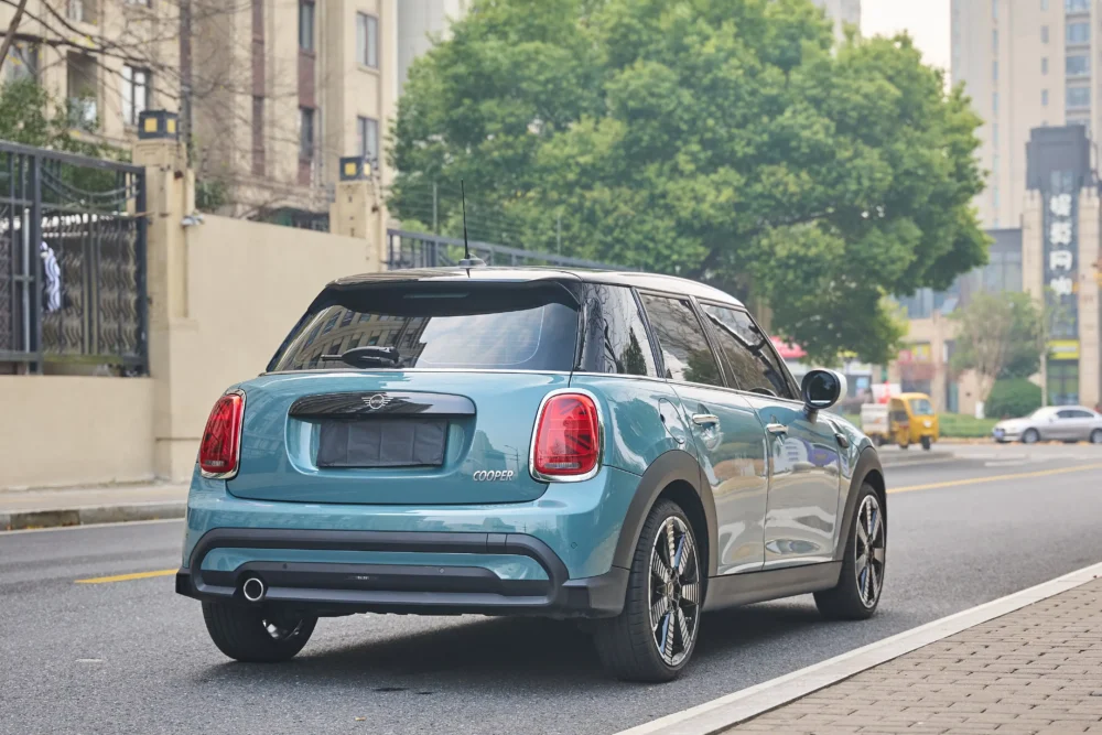 Mini Hatch 5dr 1.5T Arc Light Special Edition