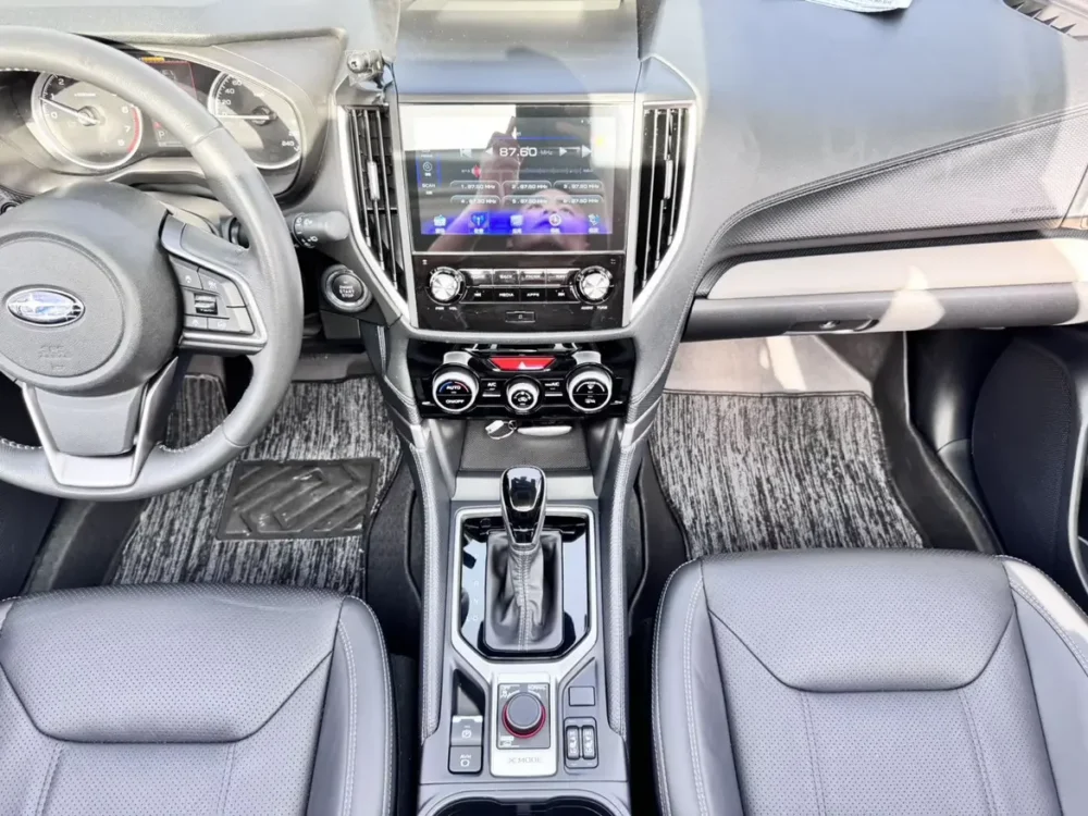 Subaru Forester 2.0i AWD Luxury EyeSight