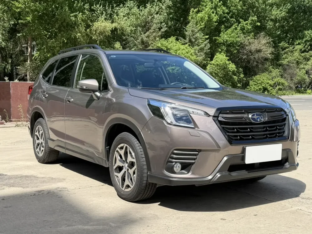 Subaru Forester 2.0i AWD Deluxe