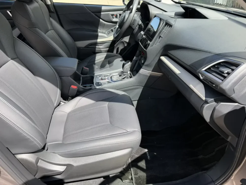 Subaru Forester 2.0i AWD Deluxe