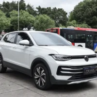 Volkswagen Tharu XR 1.5L AT