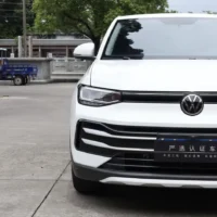 Volkswagen Tharu XR 1.5L AT