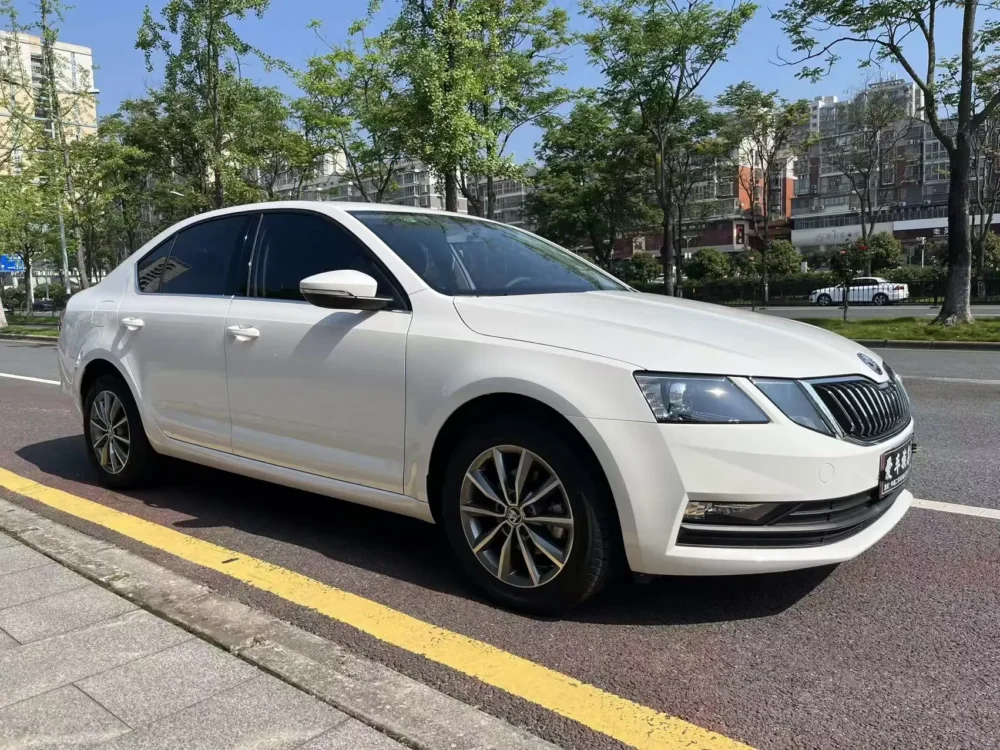 Skoda Octavia 1.5L AT Comfort Edition