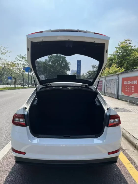Skoda Octavia 1.5L AT Comfort Edition