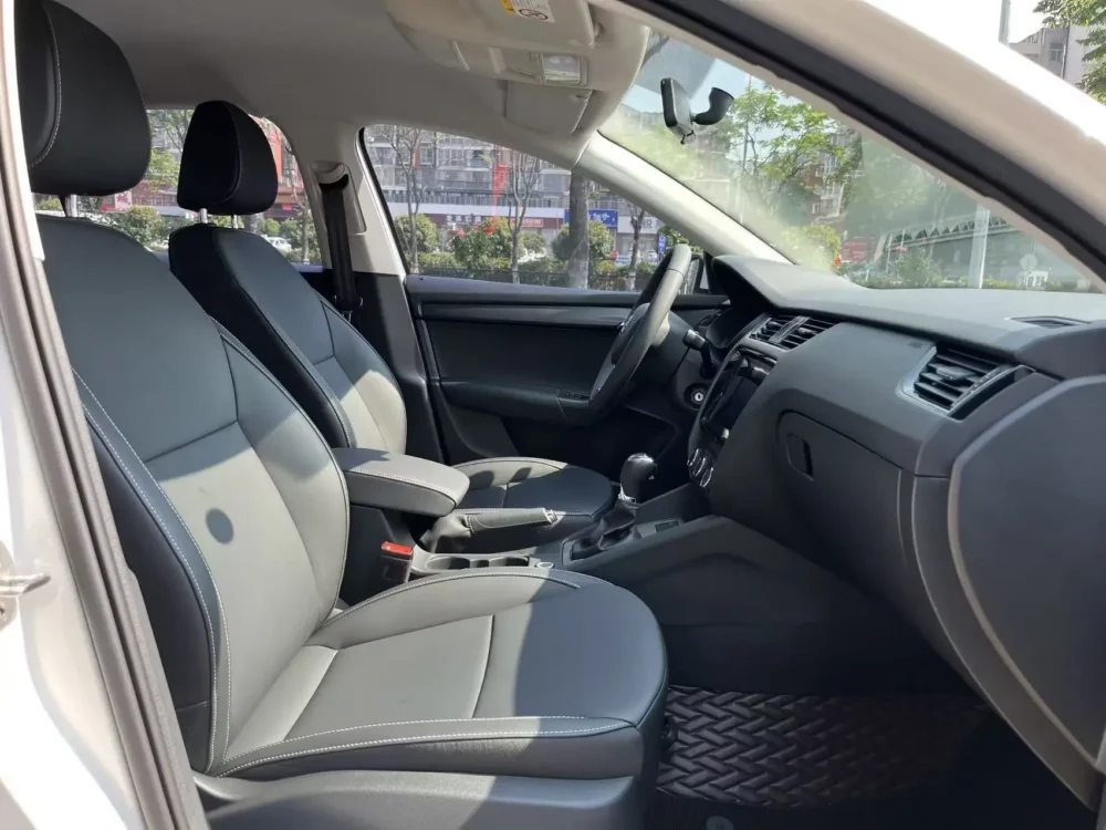 Skoda Octavia 1.5L AT Comfort Edition