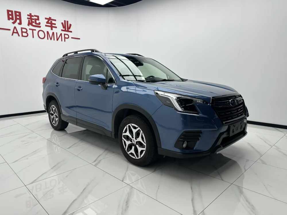 Subaru Forester 2.0i AWD Luxury EyeSight