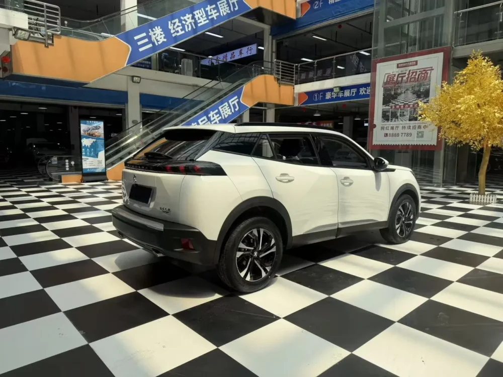 Peugeot 2008 230THP THE ONE