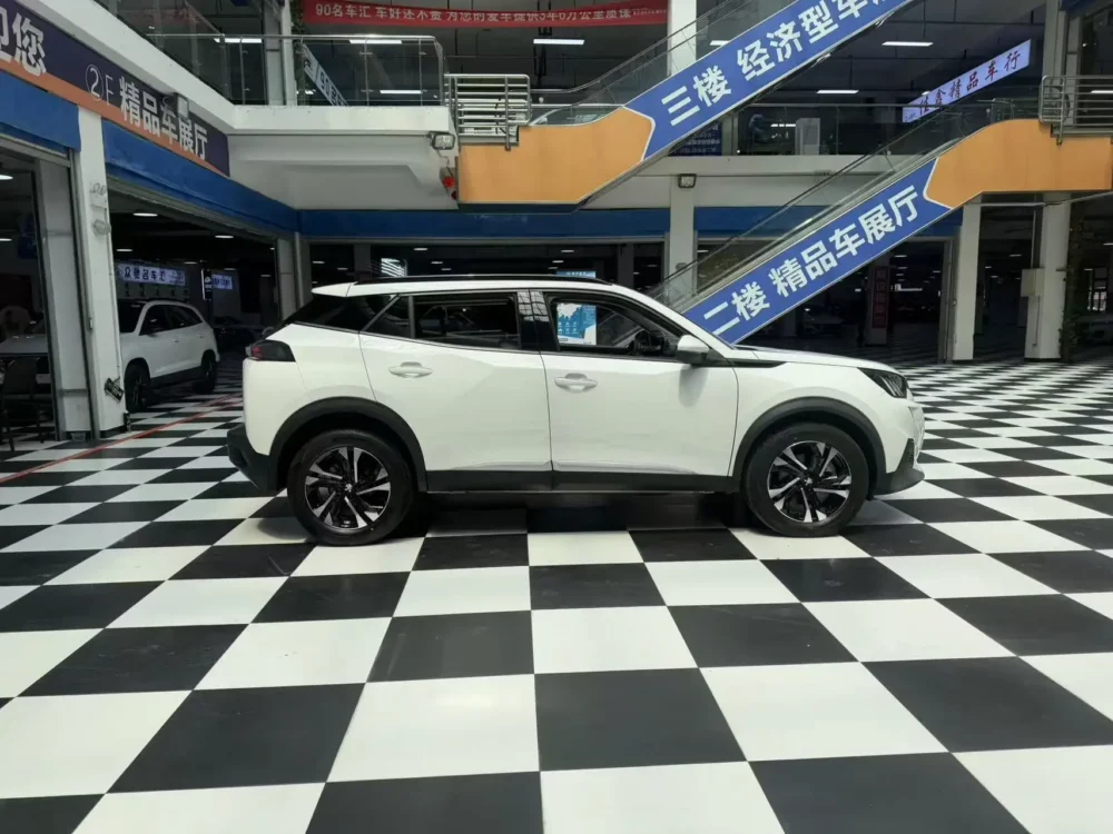 Peugeot 2008 230THP THE ONE