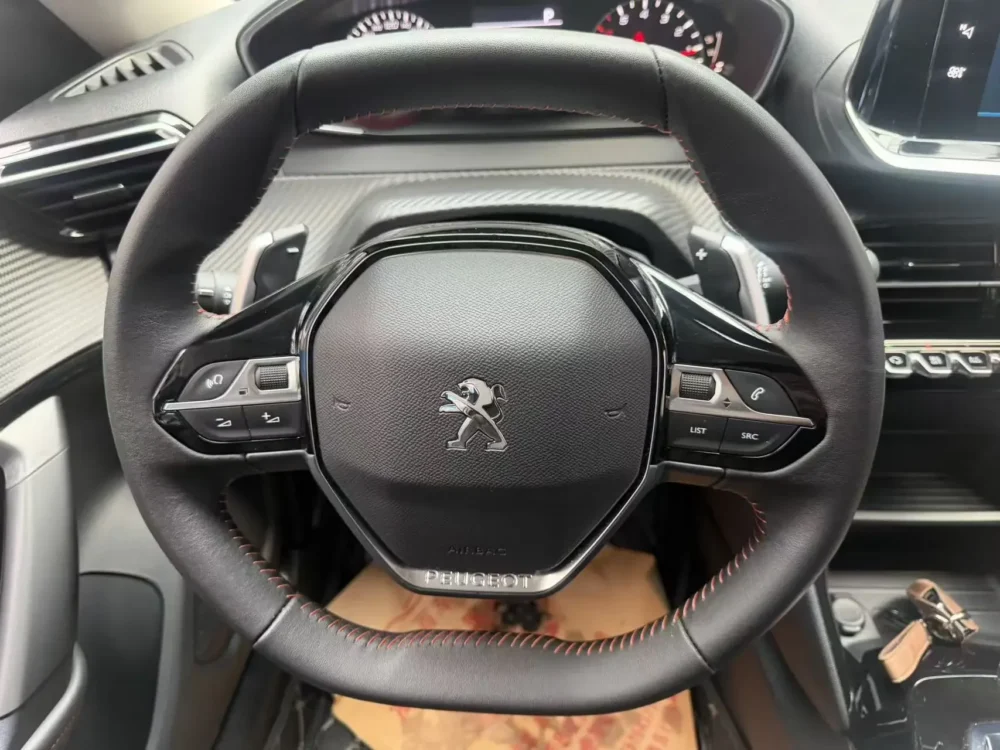 Peugeot 2008 230THP THE ONE