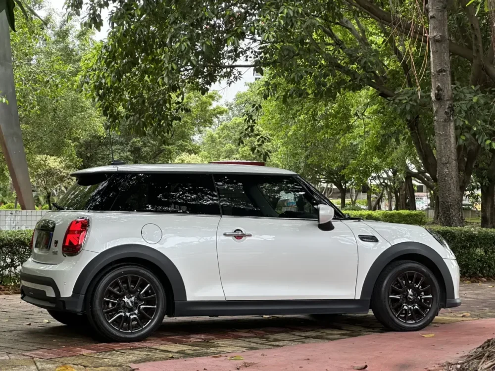 Mini Hatch 3dr 1.5T