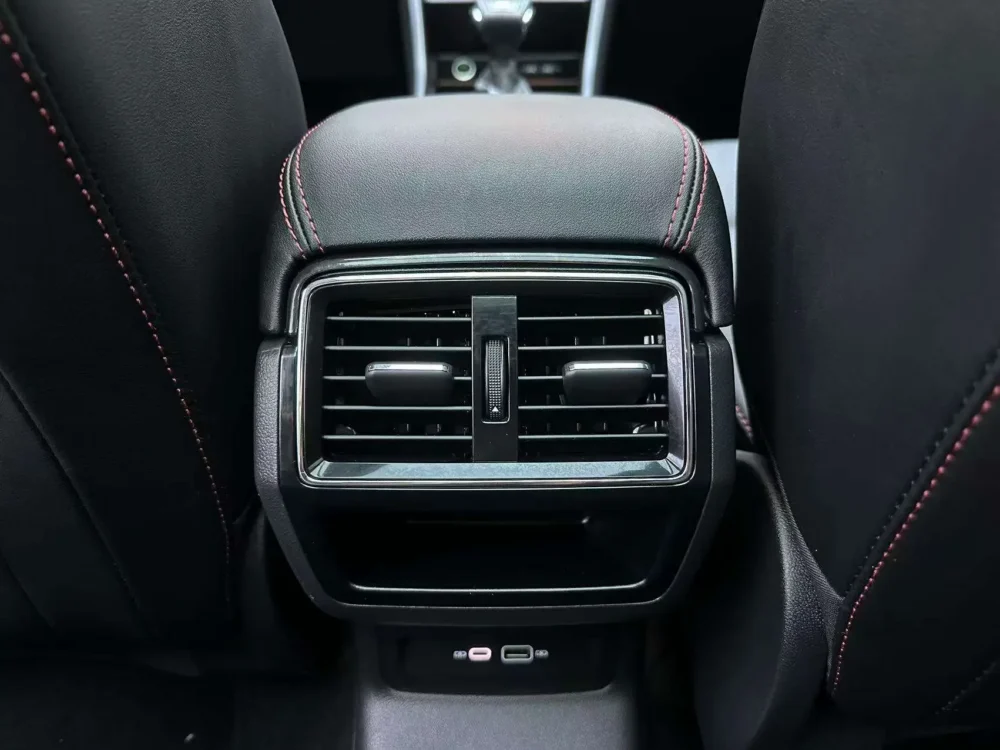 Skoda Karoq TSI280 Luxury Edition