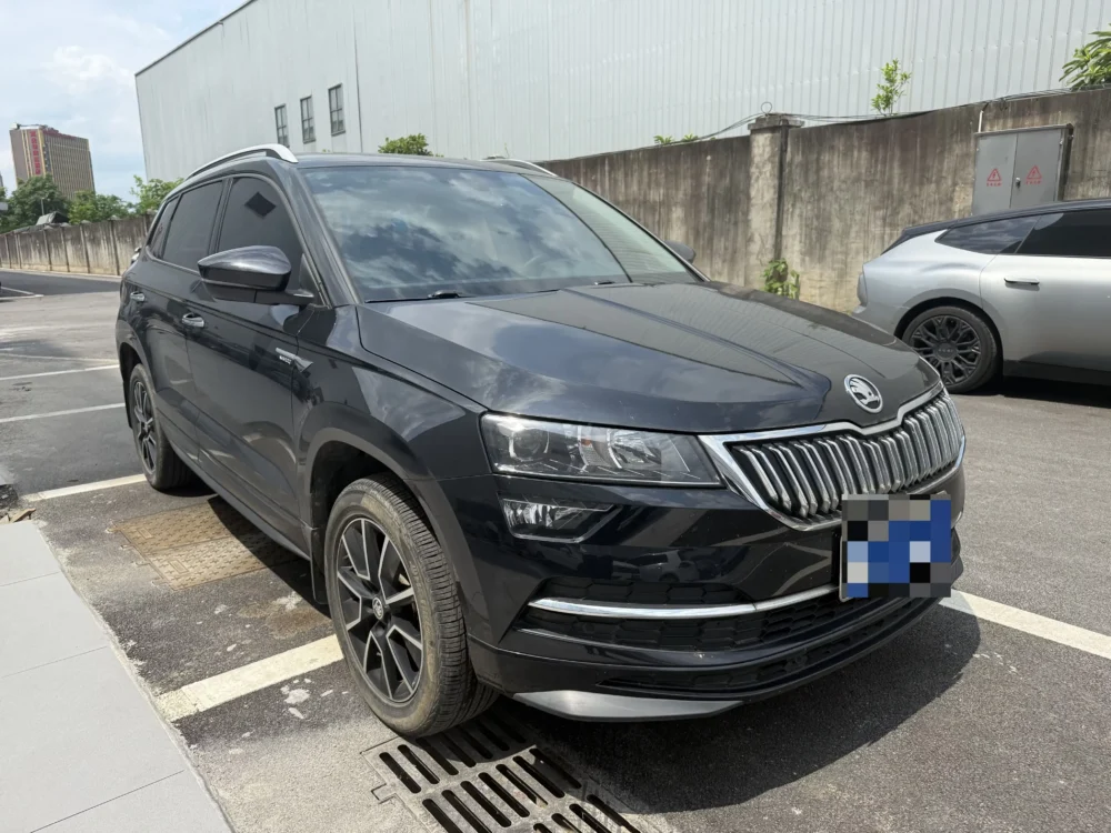 Skoda Karoq TSI280 Premium Edition