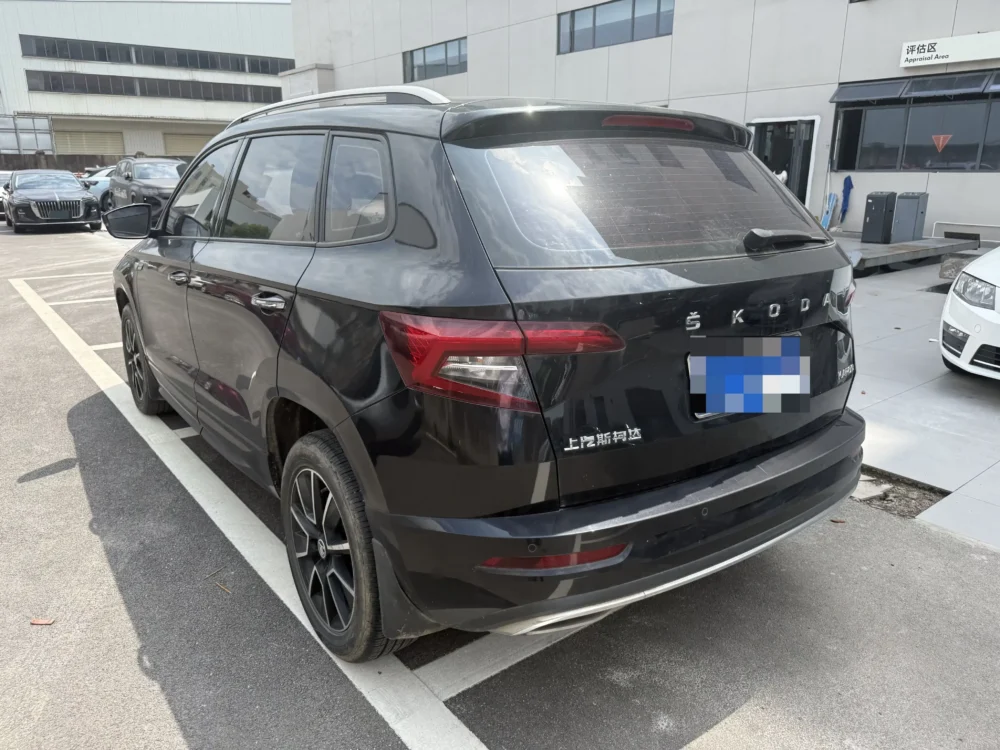 Skoda Karoq TSI280 Premium Edition