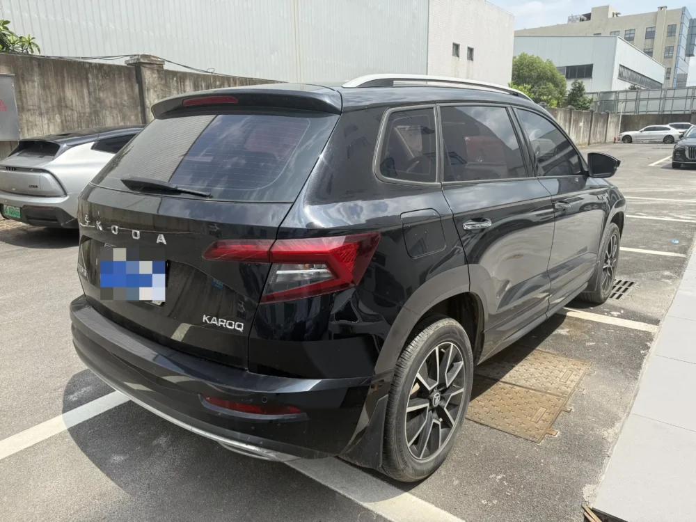 Skoda Karoq TSI280 Premium Edition