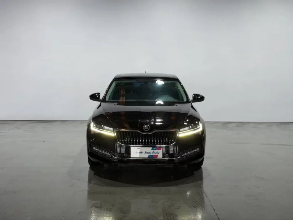 Skoda Superb Modified TSI280 DSG Premium Edition