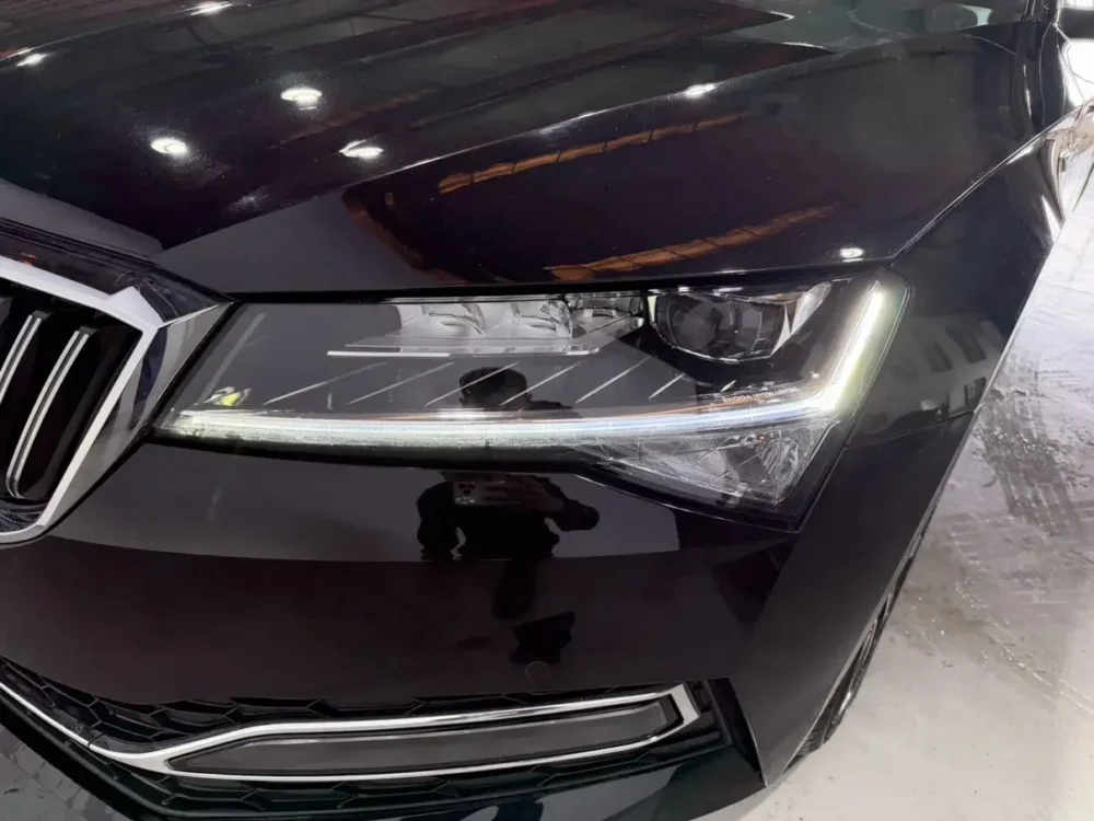 Skoda Superb Modified TSI280 DSG Premium Edition