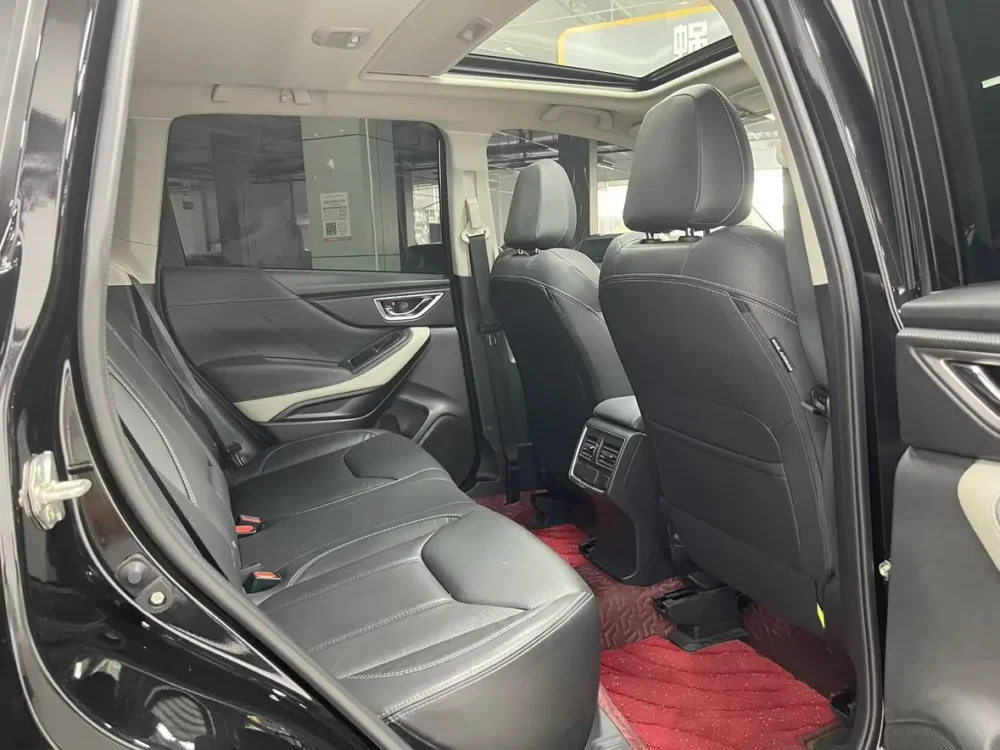 Subaru Forester 2.0i AWD Luxury EyeSight