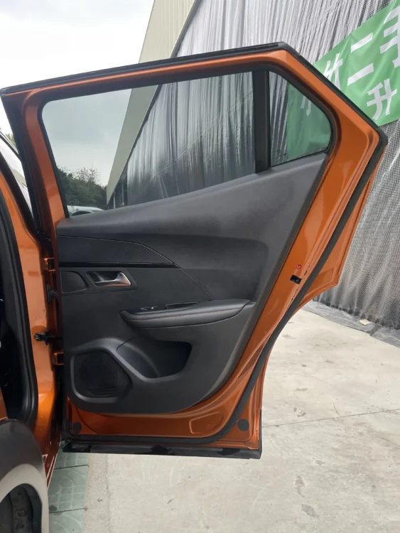 Peugeot 2008 230THP THE ONE