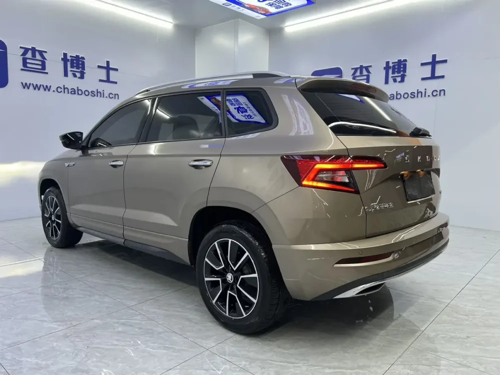 Skoda Karoq TSI280 Premium Edition