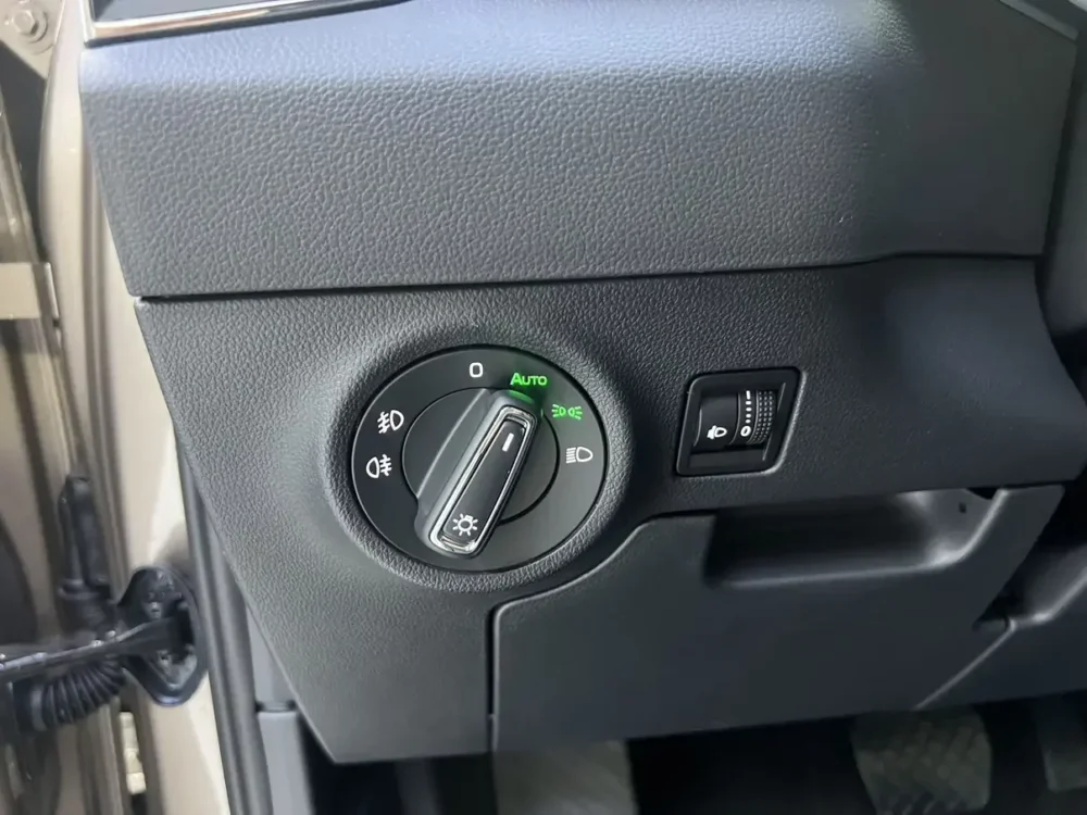 Skoda Karoq TSI280 Premium Edition