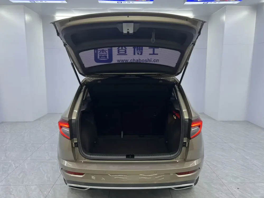 Skoda Karoq TSI280 Premium Edition