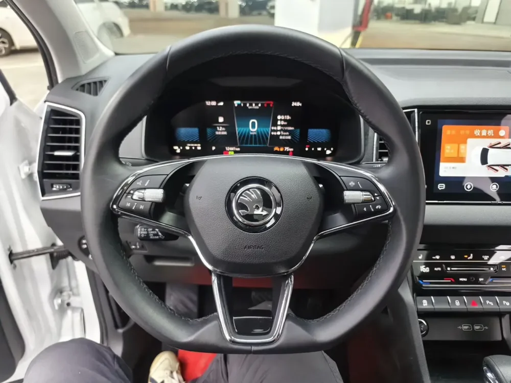 Skoda Karoq TSI280 Smart Edition