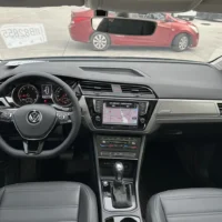 Volkswagen Touran 280TSI DSG Deluxe Edition 7 Seaters